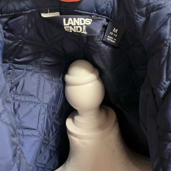 Lands End navy quilted jacket. Size M like new smoke free home - Picture 5 of 5